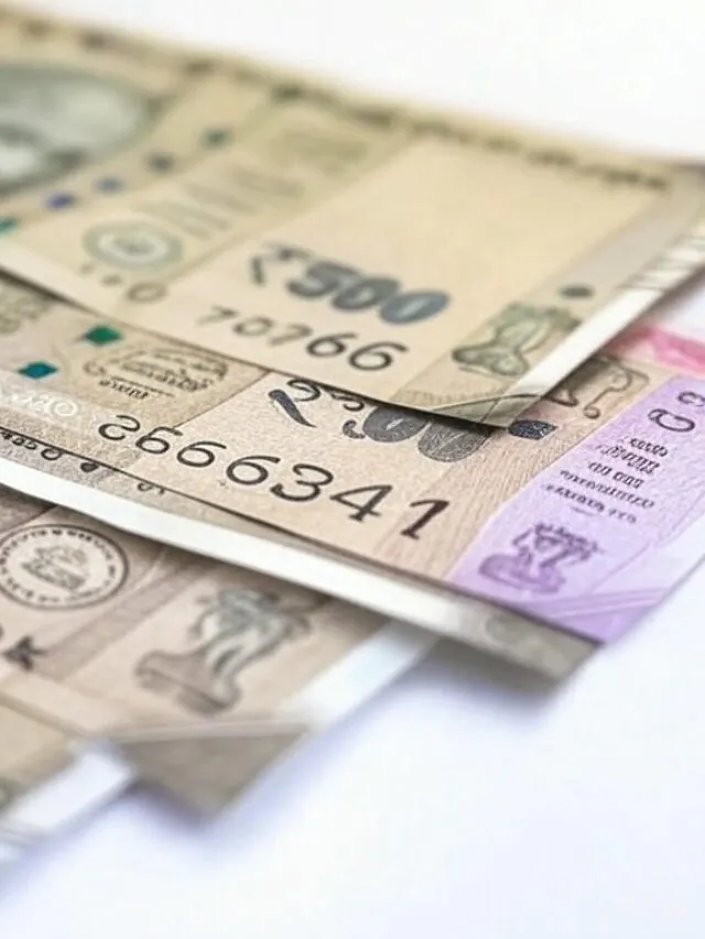 Indian Rupees INR and Bangladeshi Takas